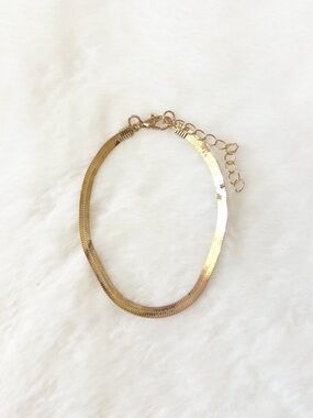 5/$15 🩷 MUST BUNDLE Gold Herringbone Chain Bracelet with Extender